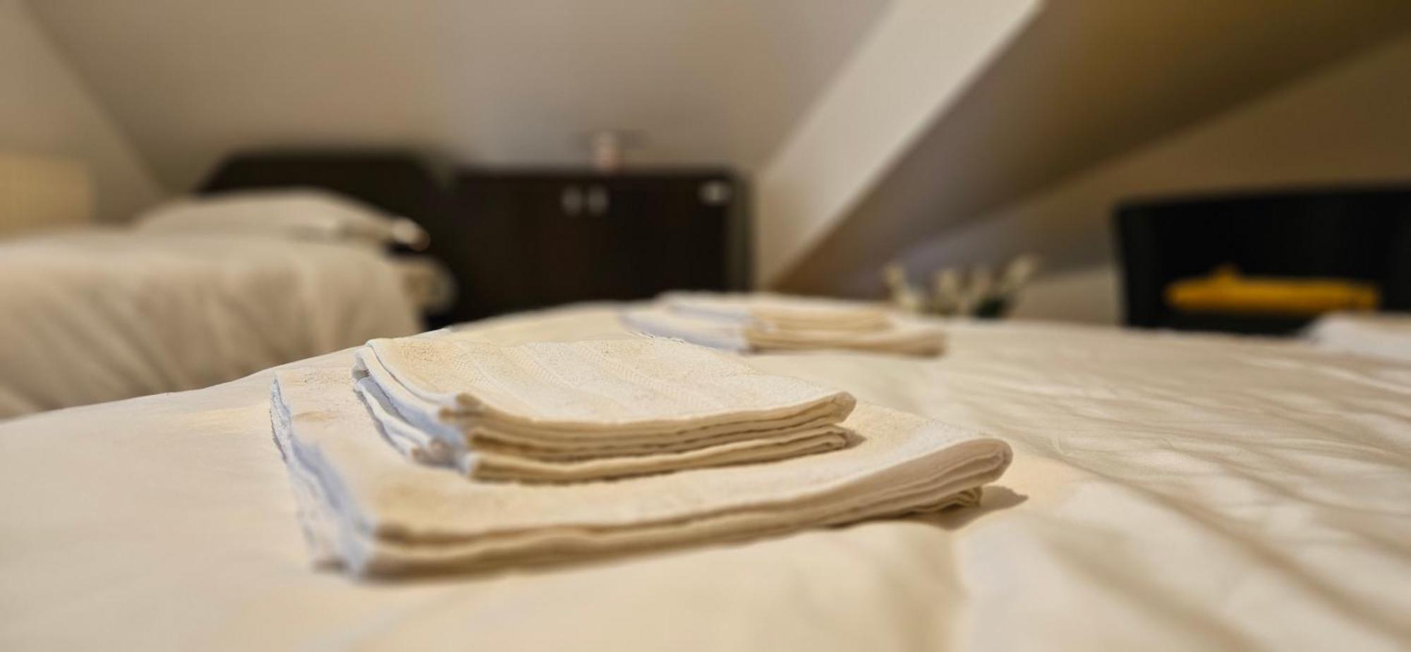 Apartment Zarnesti City Centre Vmp Free Parking Номер фото